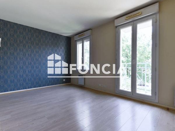 À vendre Studio 30 m² - Saint-pierre-du-perray 91280