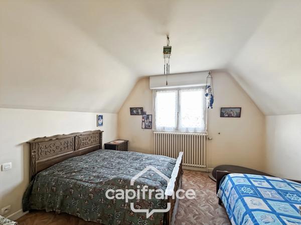 CHARMANTE MAISON NÉO-BRETONNE – 7 PIÈCES – 134 m² HABITABLES – 4 CHAMBRES – SOUS-SOL COMPLET