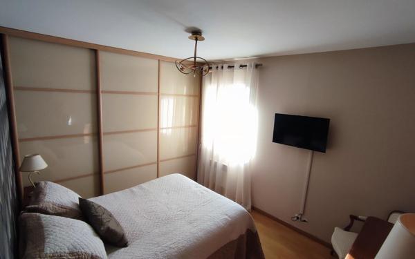 Maison à vendre    5 pièces •  Peyrehorade