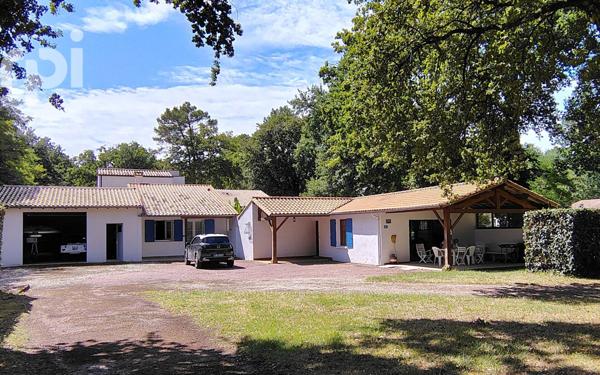 Maison à vendre    5 pièces •  Les Mathes