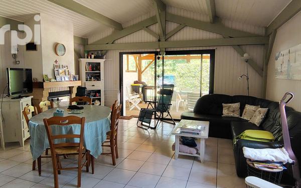 Maison à vendre    5 pièces •  Les Mathes