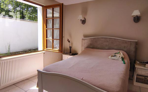 Maison à vendre    5 pièces •  Les Mathes