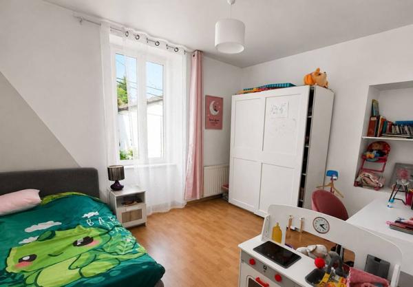Maison à vendre 6 pièces de 151 m²