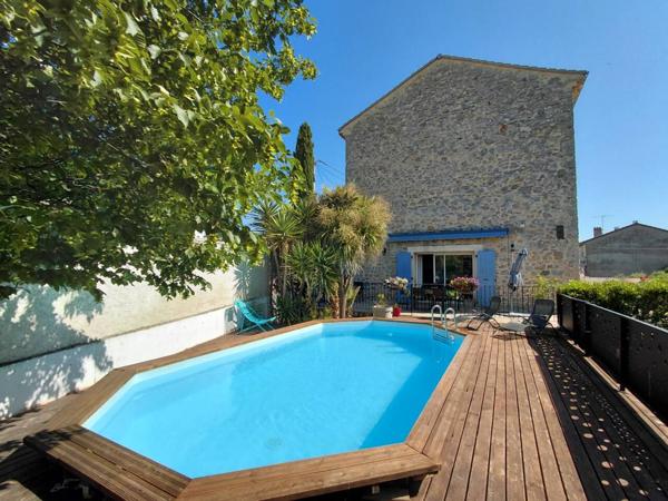 Maison à vendre 6 pièces de 151 m²