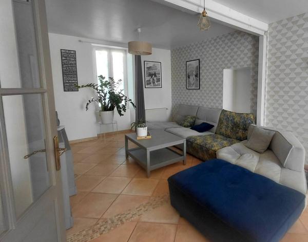 Maison à vendre 6 pièces de 151 m²