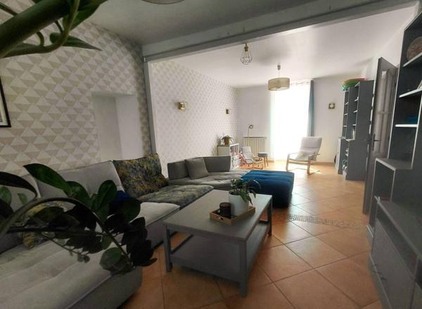 Maison à vendre 6 pièces de 151 m²