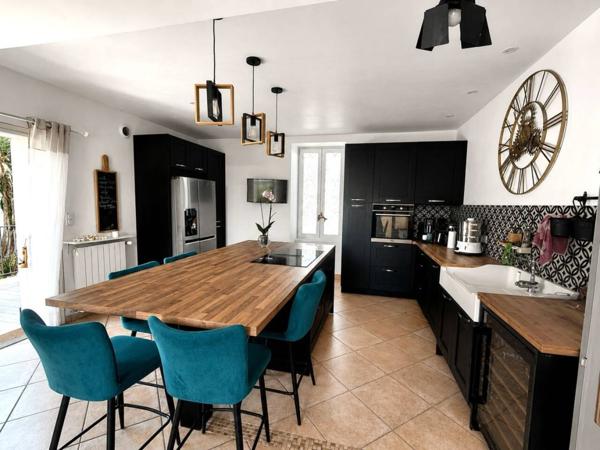 Maison à vendre 6 pièces de 151 m²