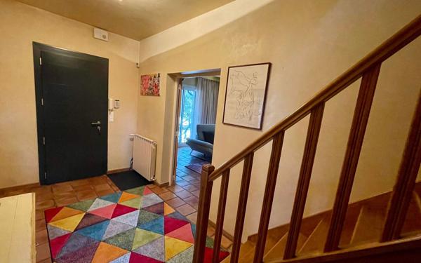 Maison à vendre    4 pièces • 155 m2 Nîmes