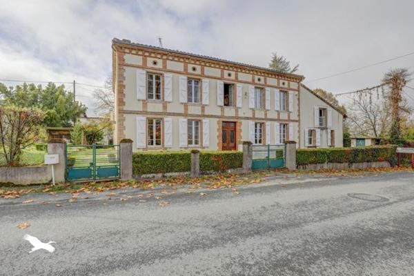 Maison à vendre |  Salvagnac |  9 pièces | 393 m²
