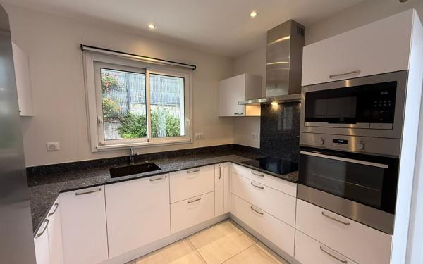 Appartement à louer    1 pièce • 49 m2 Castres