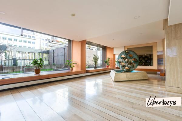 VUE EXCEPTIONNELLE - 4 pièces de 80 m² - TOUR BÉRYL