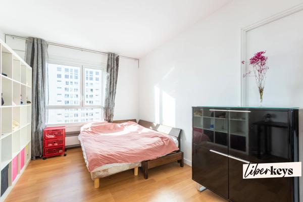 VUE EXCEPTIONNELLE - 4 pièces de 80 m² - TOUR BÉRYL