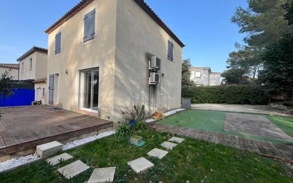 Maison à louer    5 pièces •  Caveirac