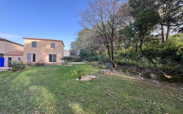 Maison à louer    5 pièces •  Caveirac