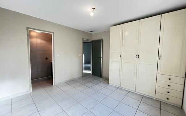 Maison à louer    5 pièces •  Caveirac