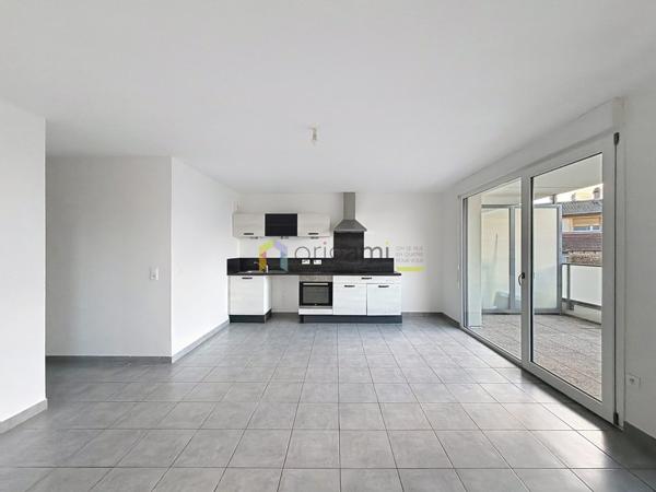 STRASBOURG - Agréable F3 avec double extérieur