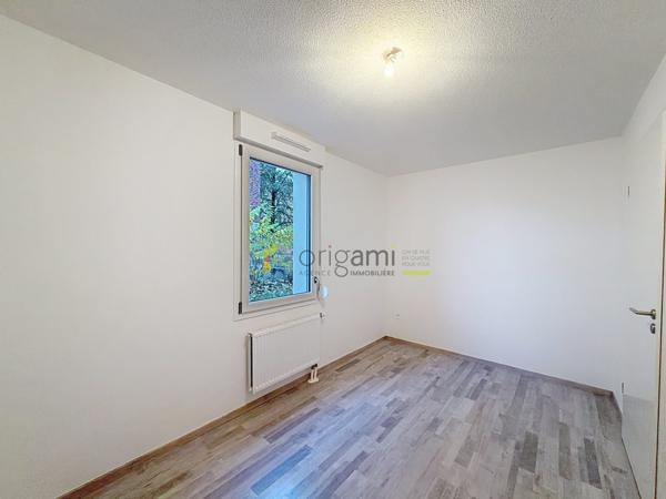 STRASBOURG - Agréable F3 avec double extérieur