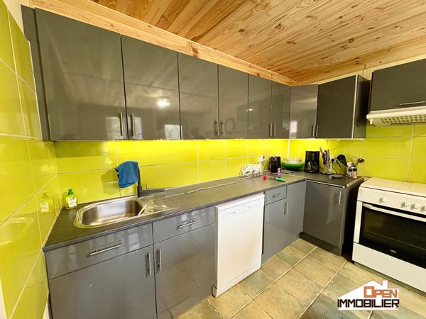 Ensemble immobilier avec piscine – 2 gîtes ou maison d’habitation – Périgord Noir