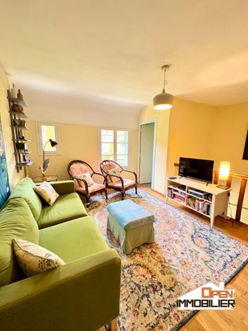 Ensemble immobilier avec piscine – 2 gîtes ou maison d’habitation – Périgord Noir