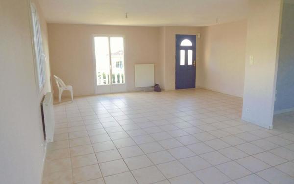 Maison à louer    4 pièces •  Le Creusot