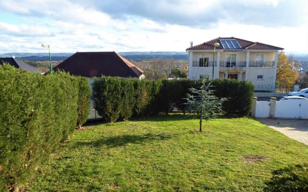 Maison à louer    4 pièces •  Le Creusot