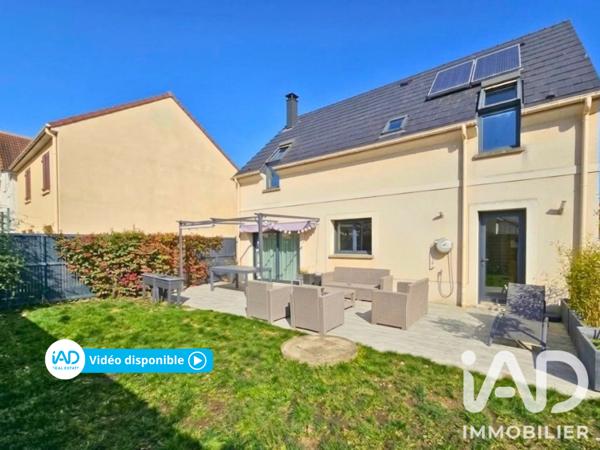 Maison à vendre 5 pièces 93 m² Sainte-Geneviève-des-Bois