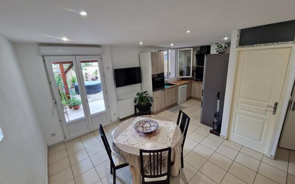 Maison à vendre    5 pièces • 106,28 m2 Le Passage