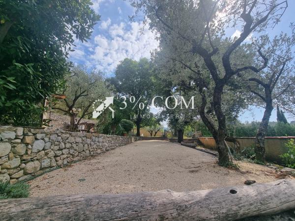 Mas 5 pièce(s) 4 chambre(s) 150 m²