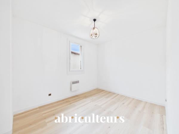 Maison familiale T5 avec terrasse dans une résidence sécurisée en vente à Marseille(13010)