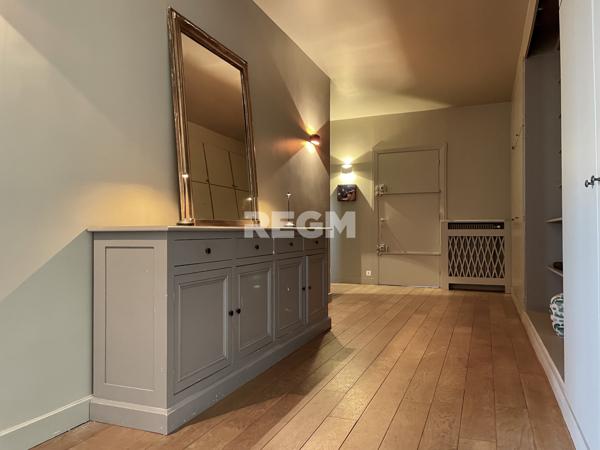 Paris (75116) Paris 16éme – Victor Hugo / Dernier étage avec terrasse