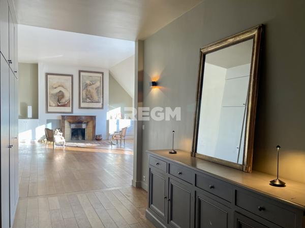 Paris (75116) Paris 16éme – Victor Hugo / Dernier étage avec terrasse