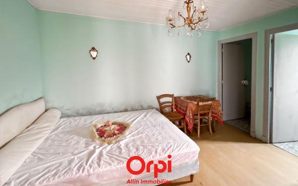 Maison à vendre    3 pièces •  Gouzon