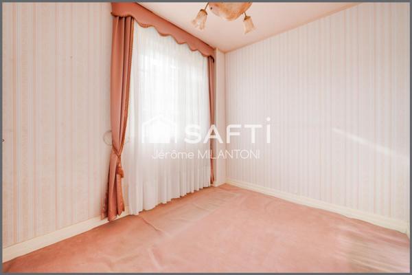 Premier achat, beau jardin, dépendance aménageable, Axe A31...