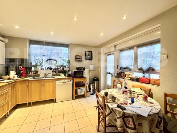 Appartement 4 pièce(s) 120 m2