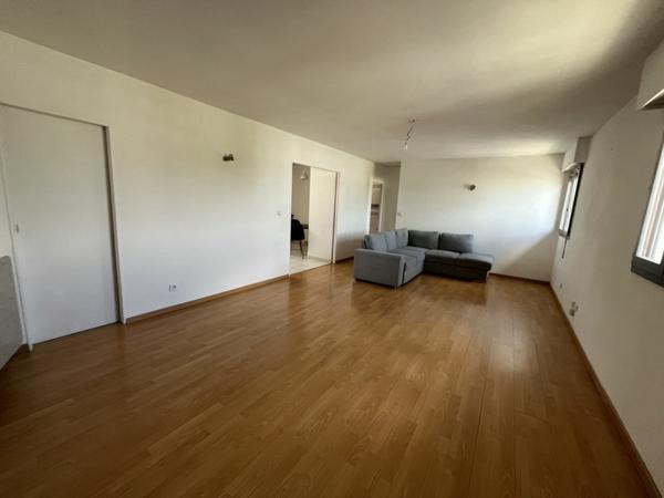 Appartement à vendre |  Saint-Louis-de-Montferrand |  3 pièces | 75 m²