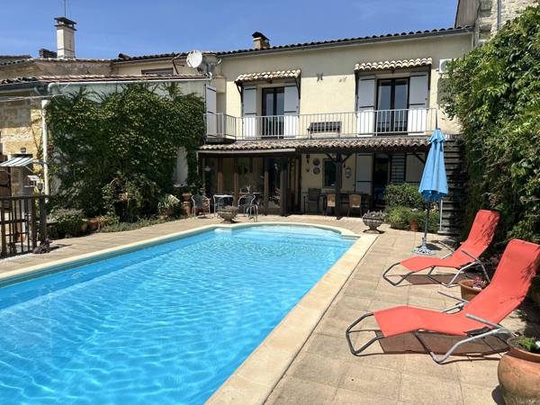 Maison en pierre avec piscine et maison d’amis – Entre Saint-Émilion, Sainte-Foy-la-Grande et Montpon-Ménestérol