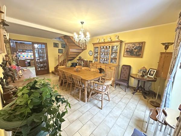 Maison en pierre avec piscine et maison d’amis – Entre Saint-Émilion, Sainte-Foy-la-Grande et Montpon-Ménestérol