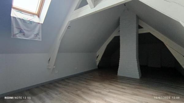 MAISON GARAGE HANGAR GRAND JARDIN