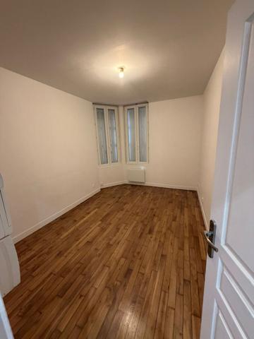 Appartement Melun 2 pièce(s) 32.65 m2