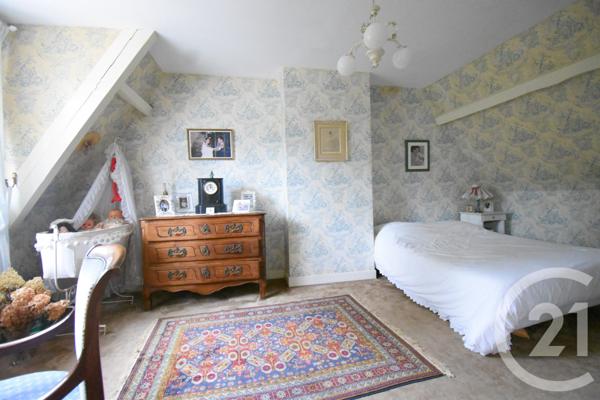 Maison à vendre  8 pièces - 217,22 m2 BELLERIVE SUR ALLIER - 03