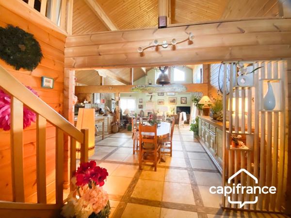 01300 CUZIEU MAISON BOIS MASSIF TYPE CHALET, 146 m² ,PLAIN-PIED TERRASSE, GARAGE,PISCINE, TERRAIN 1100 M2