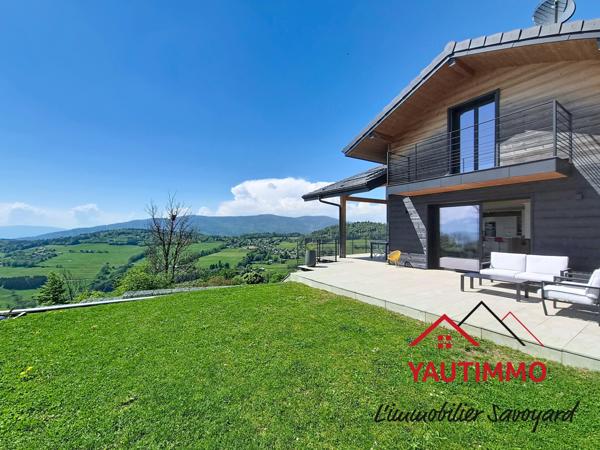 Bogève (74250) Maison contemporaine poteaux-poutres 150 m² avec vue panoramique – 3 chambres – Bogève Vallée Verte