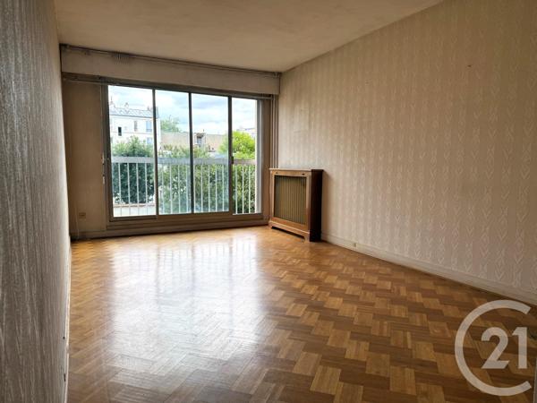 Appartement F2 à vendre  2 pièces - 44 m 2   PARIS  - 75018