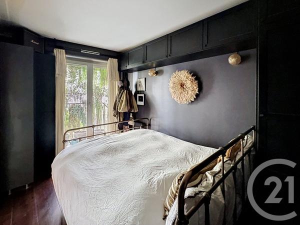 Appartement F2 à vendre  2 pièces - 44 m 2   PARIS  - 75018