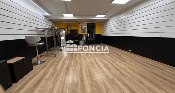 À vendre Local commercial 97 m² - Gardanne 13120