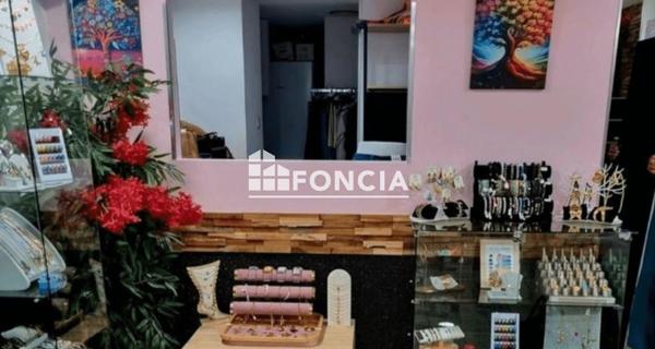 À vendre Local commercial 97 m² - Gardanne 13120