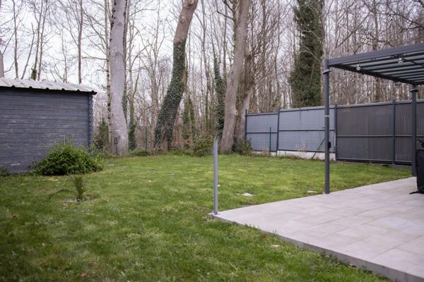 Maison contemporaine au calme