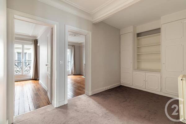 Appartement F3 à vendre  3 pièces - 68,99 m 2   PARIS  - 75017