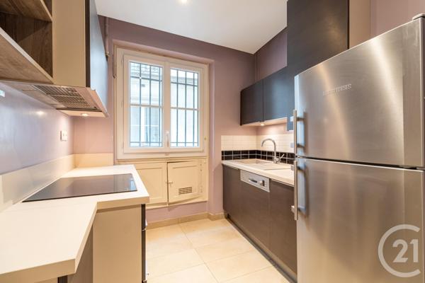 Appartement F3 à vendre  3 pièces - 68,99 m 2   PARIS  - 75017
