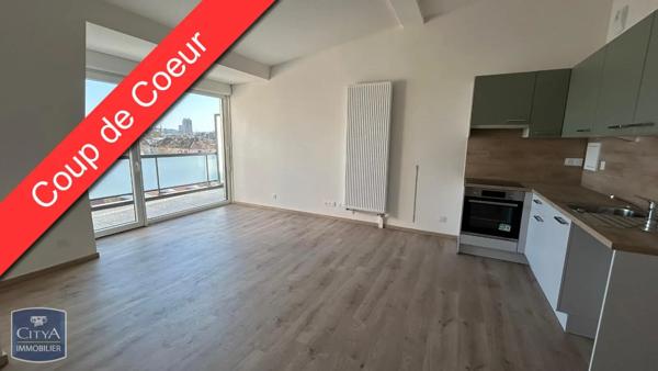 Appartement à louer 3 pièces 65.85m² Mulhouse (68200)